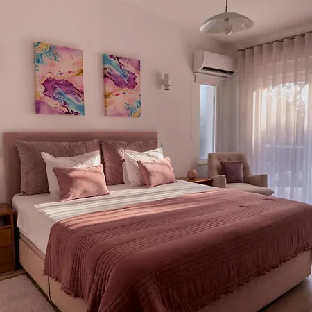 Noemi Villa Portimão